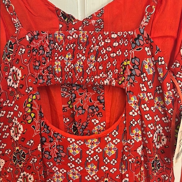 Red floral midi dress - Picture 5 of 6